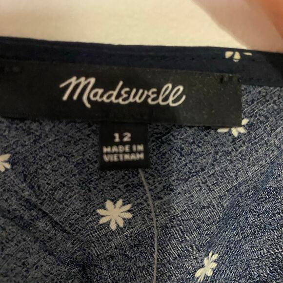 NWT Madewell V Neck Cap Sleeve Ditsy Floral Dressy Work Blouse Top Size 12 - Picture 15 of 16